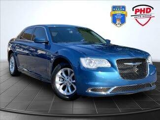 2023 CHRYSLER 300