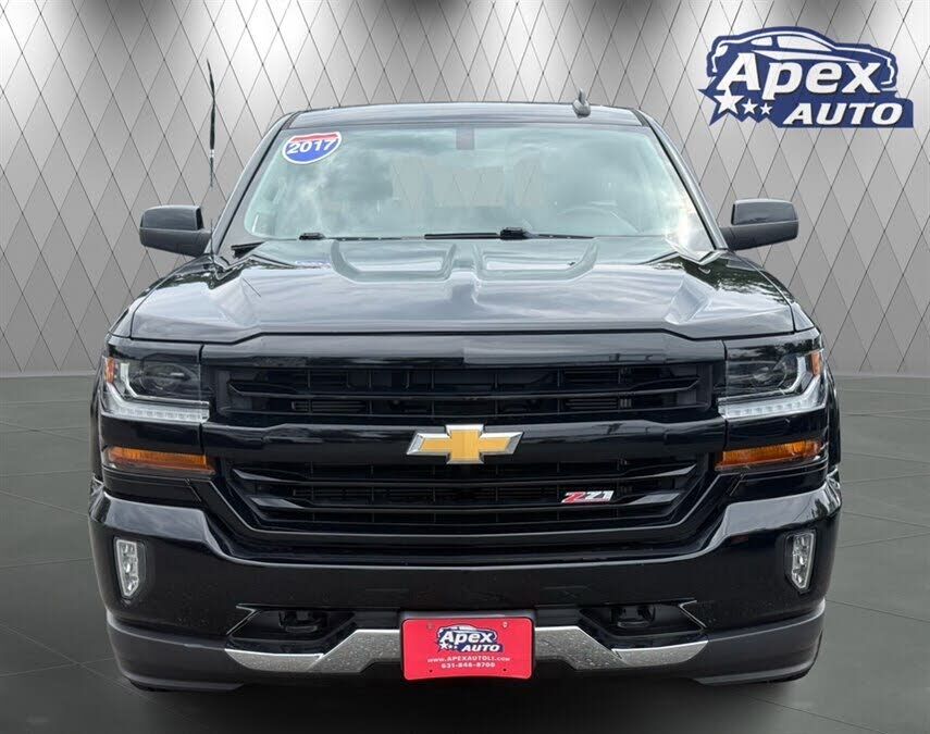 2017 CHEVROLET Silverado