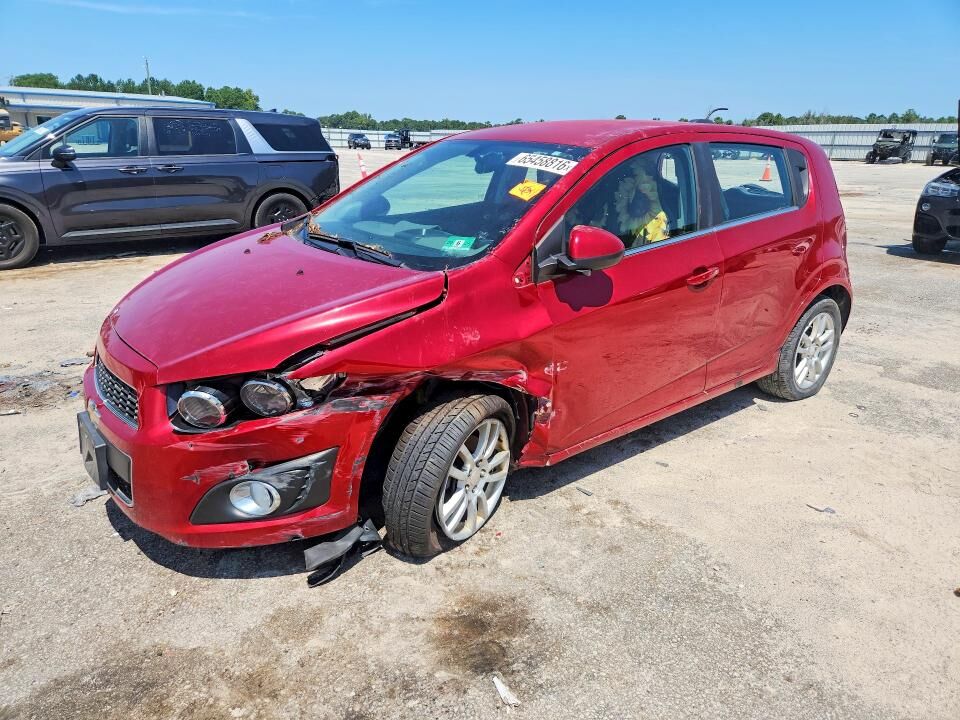 2016 CHEVROLET Sonic