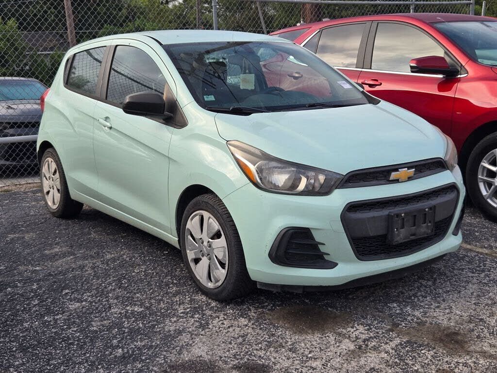 2017 CHEVROLET Spark