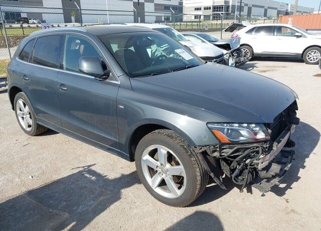 2011 AUDI Q5