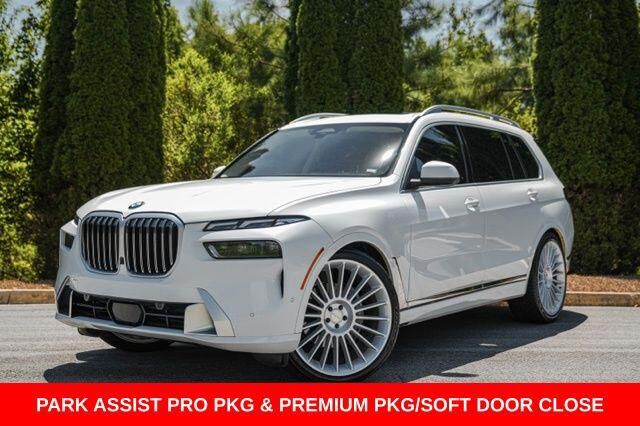2023 BMW X7