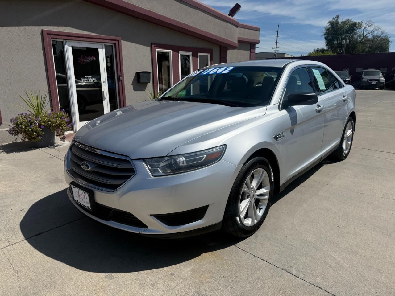 2015 FORD Taurus