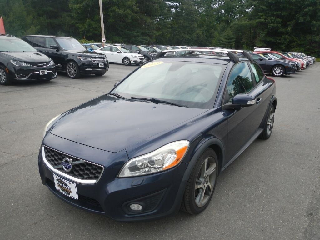 2013 VOLVO C30