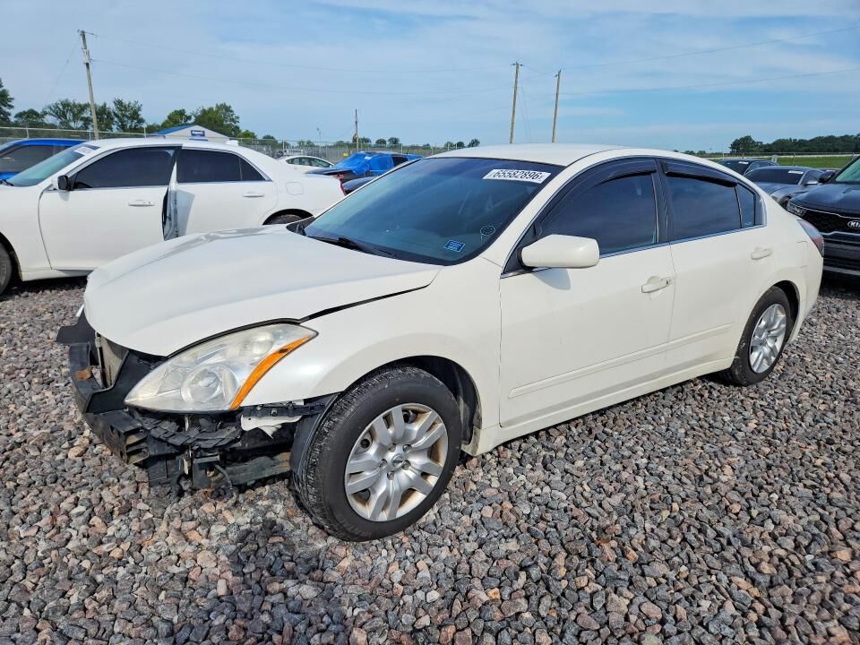 2011 NISSAN Altima