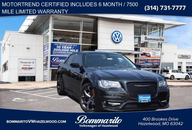 2022 CHRYSLER 300