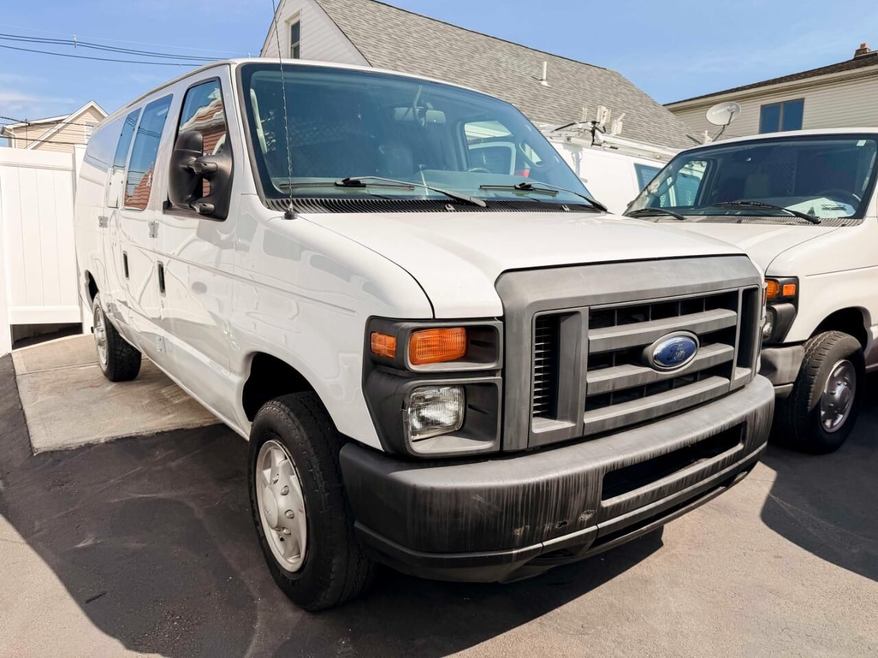 2012 FORD E-150
