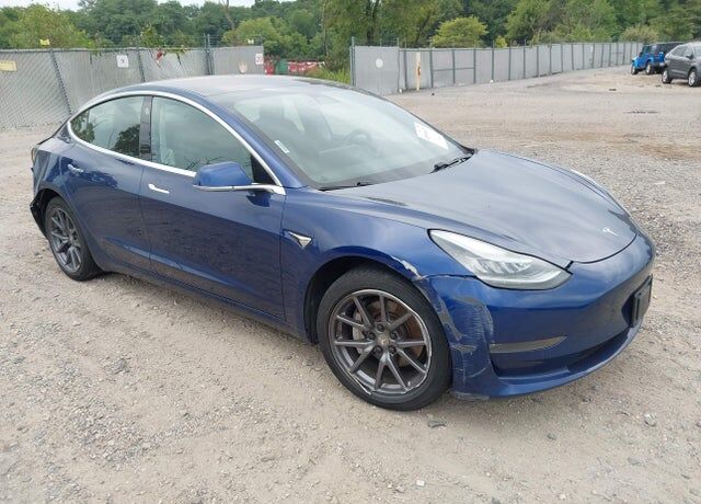 2019 TESLA Model 3