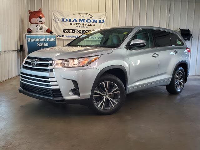 2017 TOYOTA Highlander