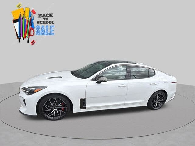 2022 KIA Stinger
