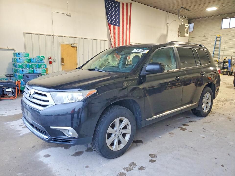 2013 TOYOTA Highlander