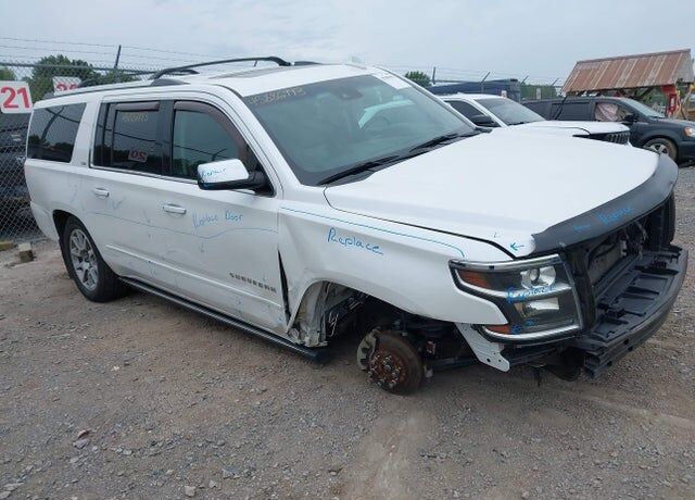 2016 CHEVROLET Suburban