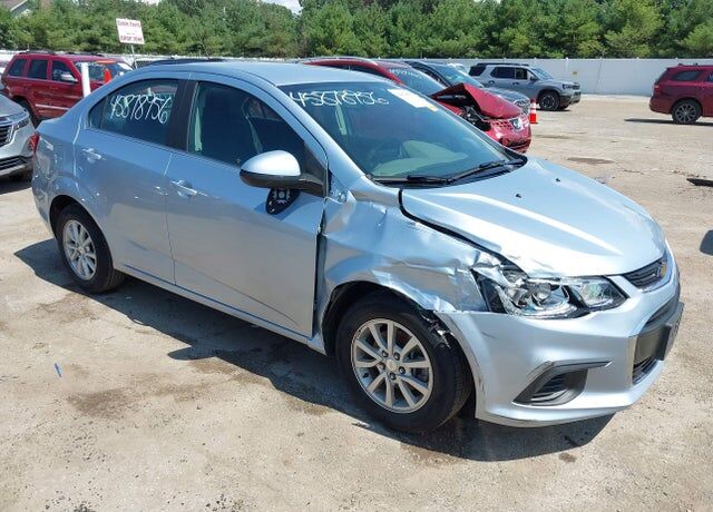 2017 CHEVROLET Sonic
