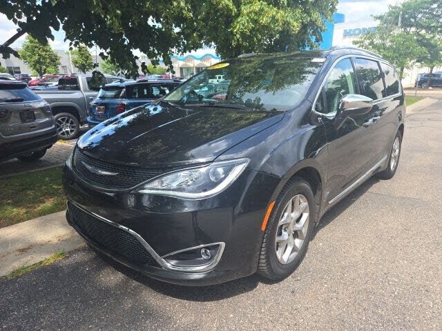 2019 CHRYSLER Pacifica