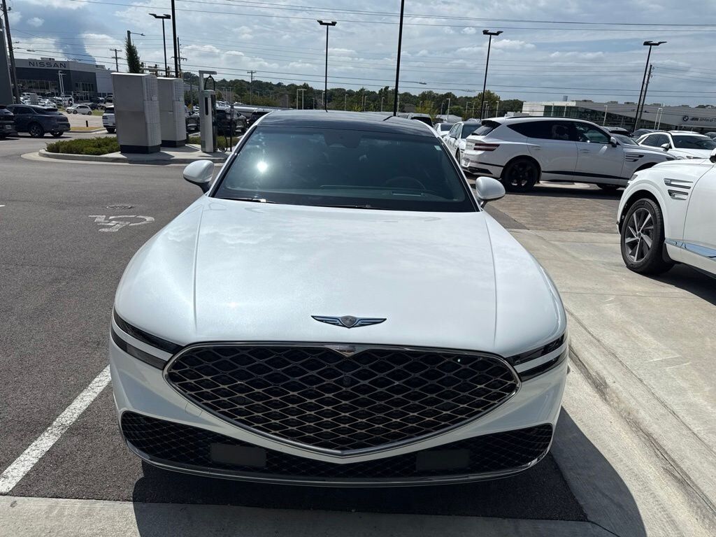 2025 GENESIS G90