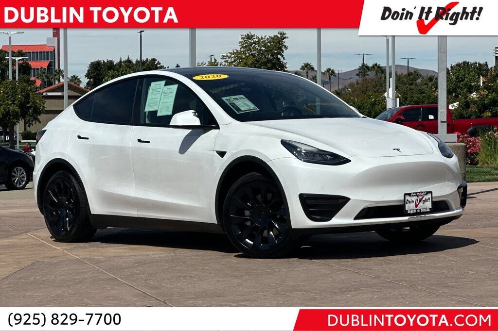 2020 TESLA Model Y