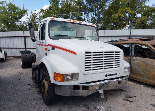 1996 INTERNATIONAL 4700
