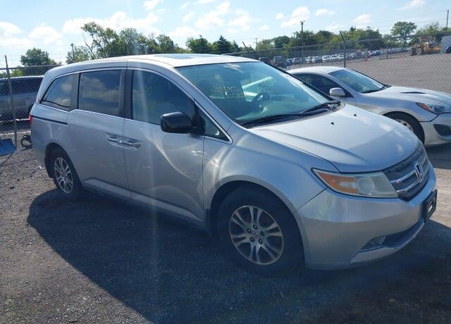 2013 HONDA Odyssey