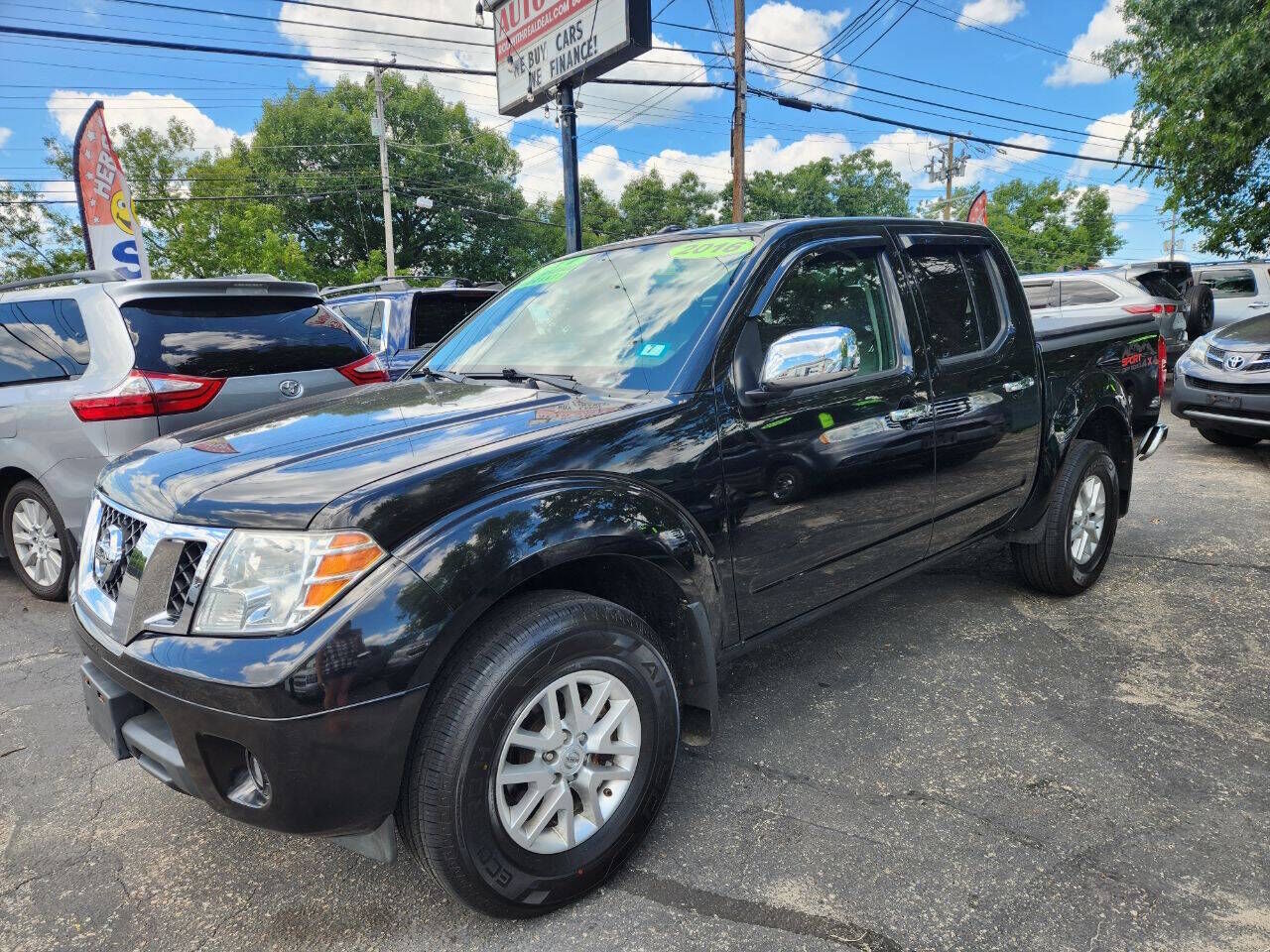 2015 NISSAN Frontier
