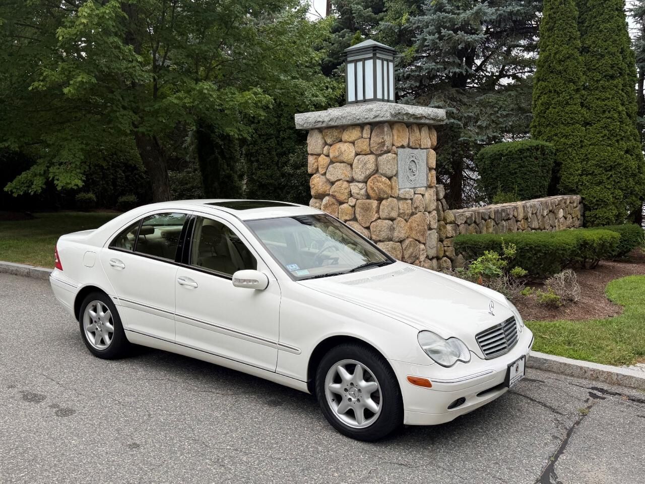 2003 MERCEDES-BENZ C-Class