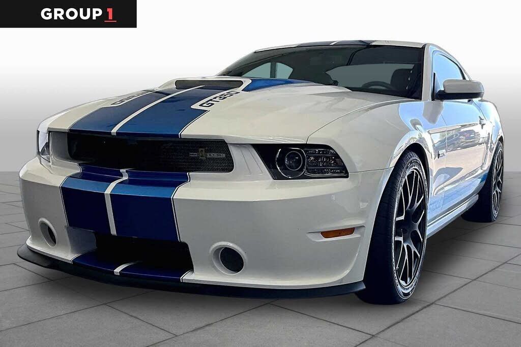 2013 FORD Mustang