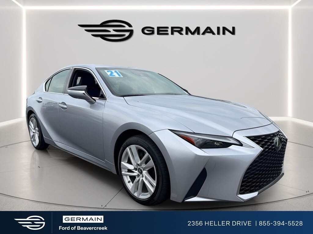 2021 LEXUS IS