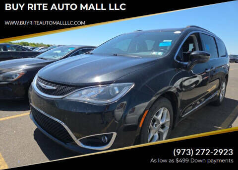 2017 CHRYSLER Pacifica