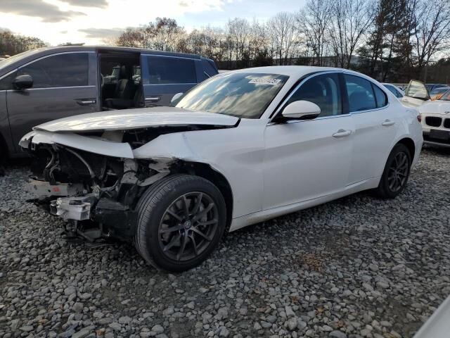 2017 ALFA ROMEO Giulia