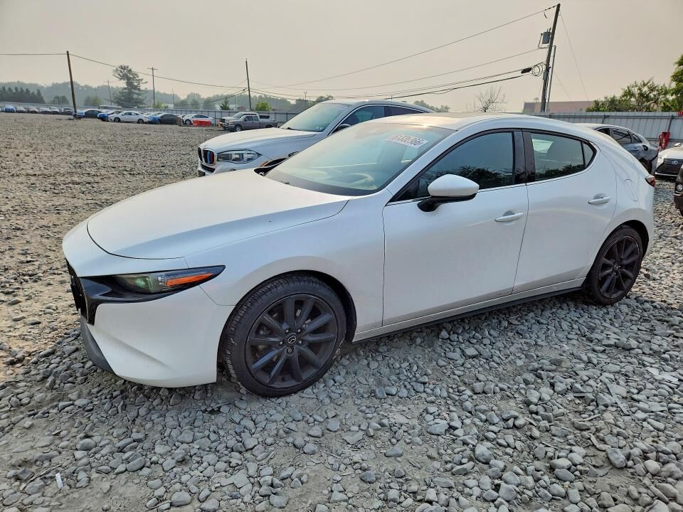 2021 MAZDA Mazda3