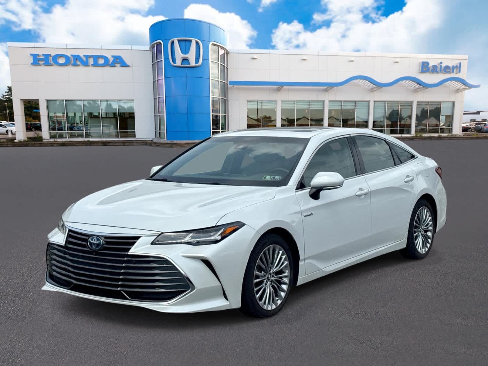 2019 TOYOTA Avalon