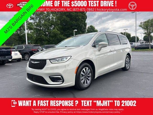 2021 CHRYSLER Pacifica
