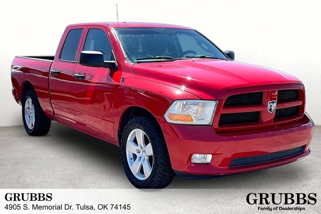 2012 DODGE Ram