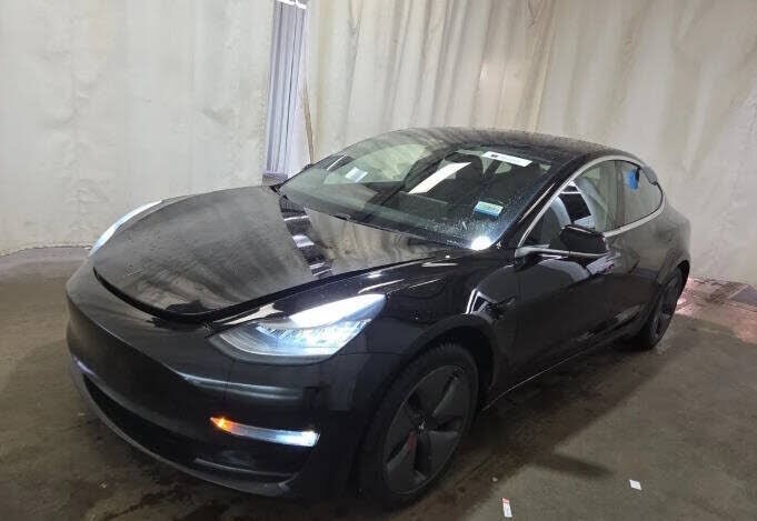 2019 TESLA Model 3