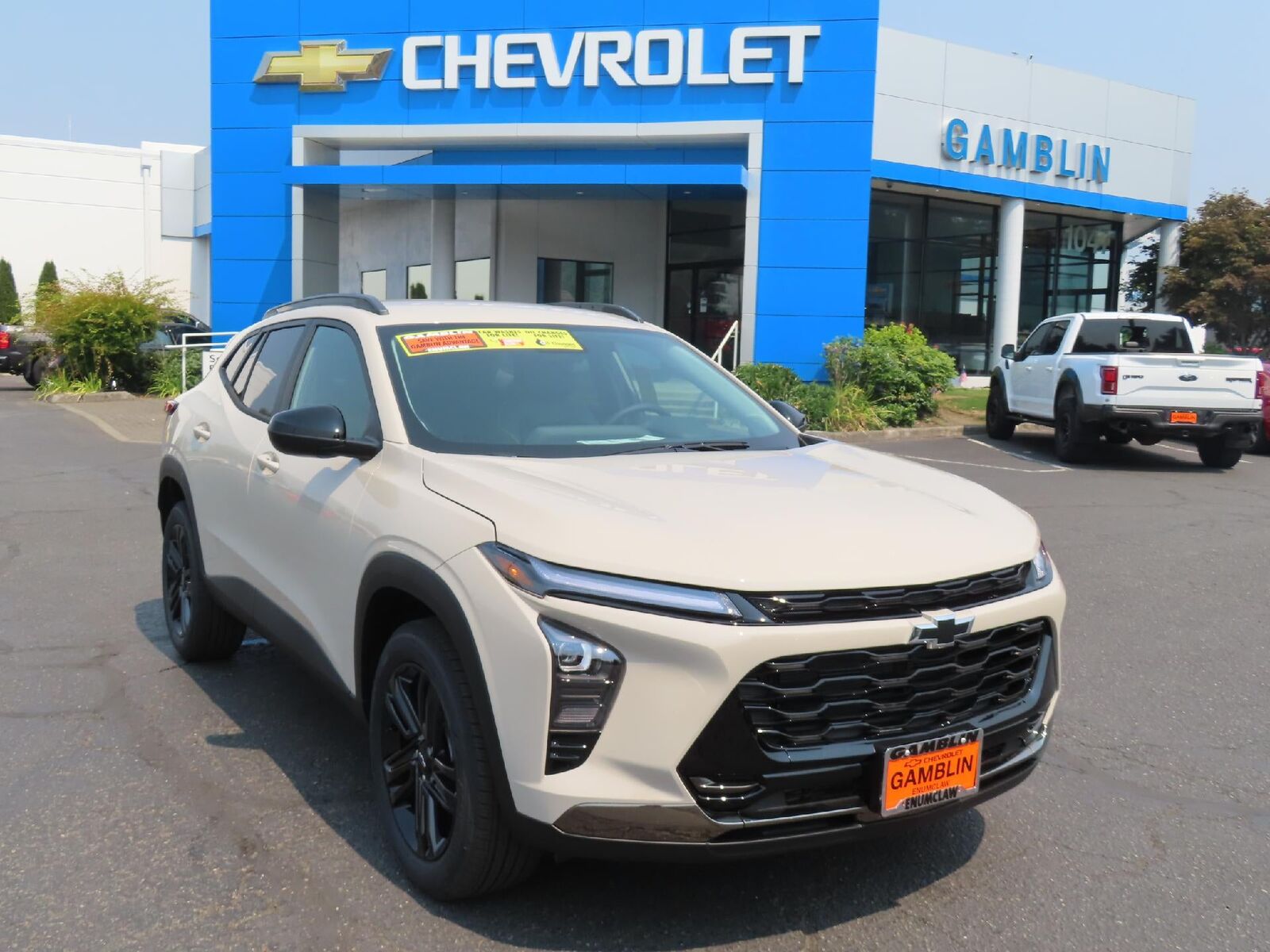 2026 CHEVROLET Trax