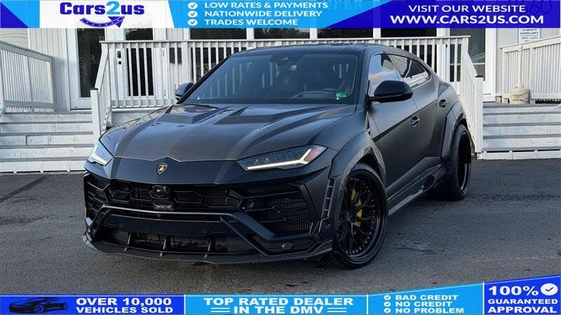 2021 LAMBORGHINI URUS