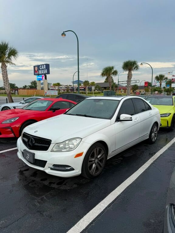 2014 MERCEDES-BENZ C-Class