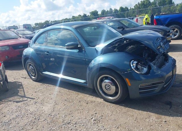 2018 VOLKSWAGEN Beetle