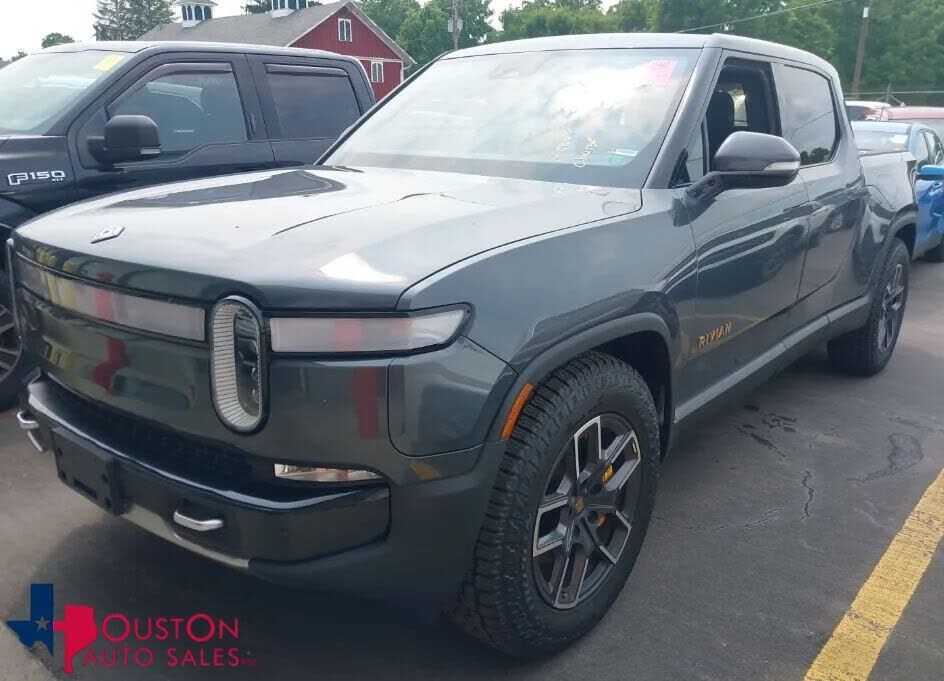 2022 RIVIAN R1T