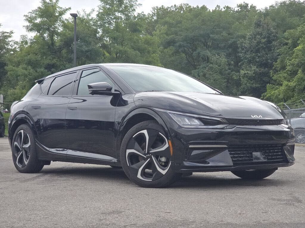 2023 KIA EV6