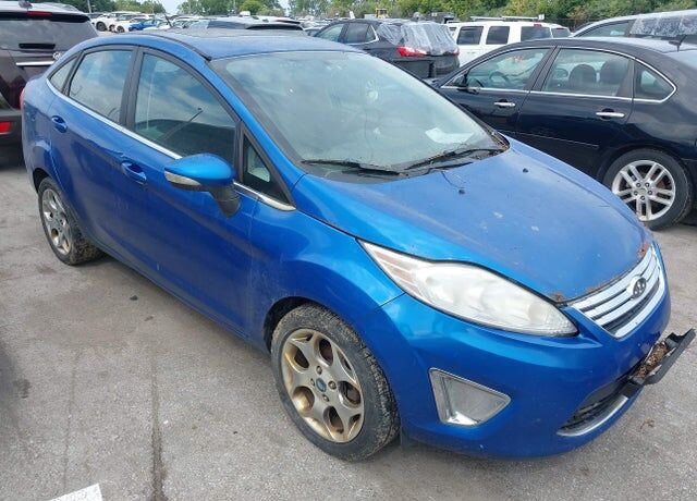 2011 FORD Fiesta