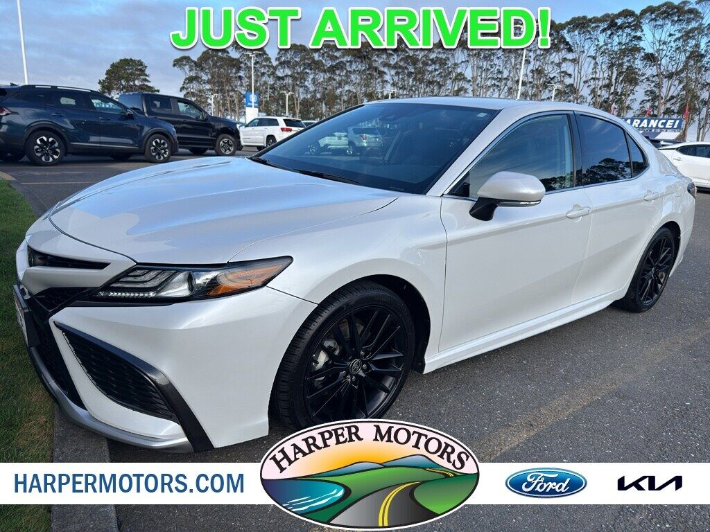 2021 TOYOTA Camry