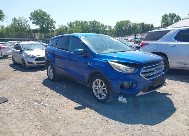 2017 FORD Escape