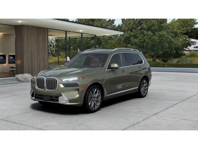 2027 BMW X7