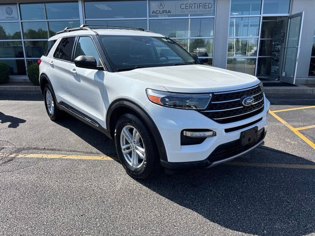 2020 FORD Explorer
