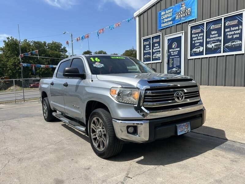 2016 TOYOTA Tundra