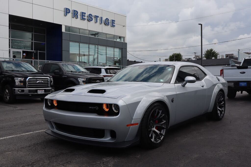 2020 DODGE Challenger