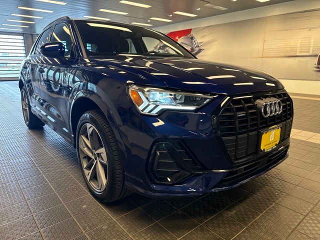 2025 AUDI Q3