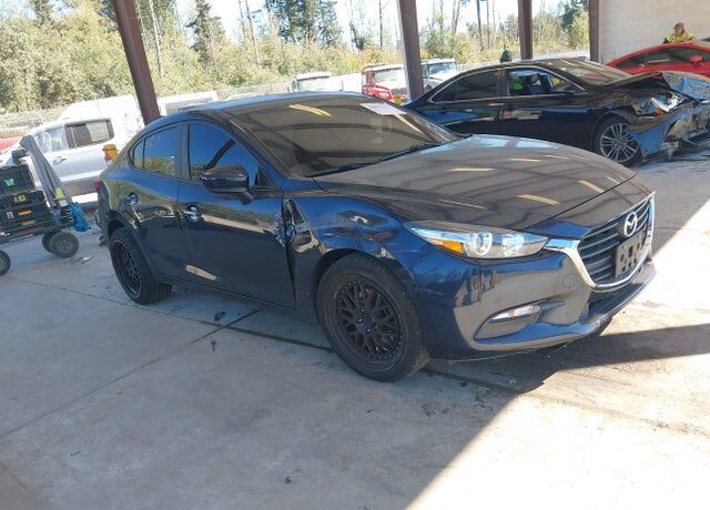 2017 MAZDA Mazda3