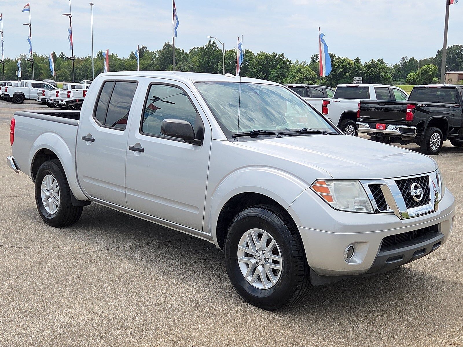 2016 NISSAN Frontier