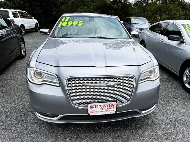 2017 CHRYSLER 300